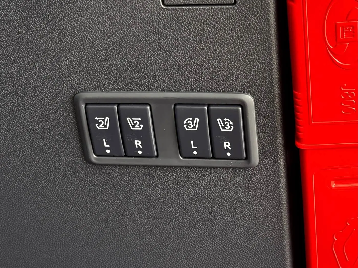 Buick GL8 New Energy 2025 — Photo 20/20