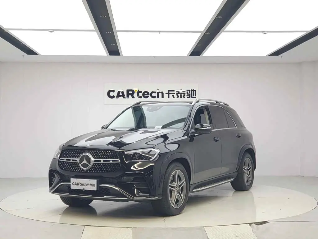Mercedes-Benz GLE 2024 — Фото 1/20