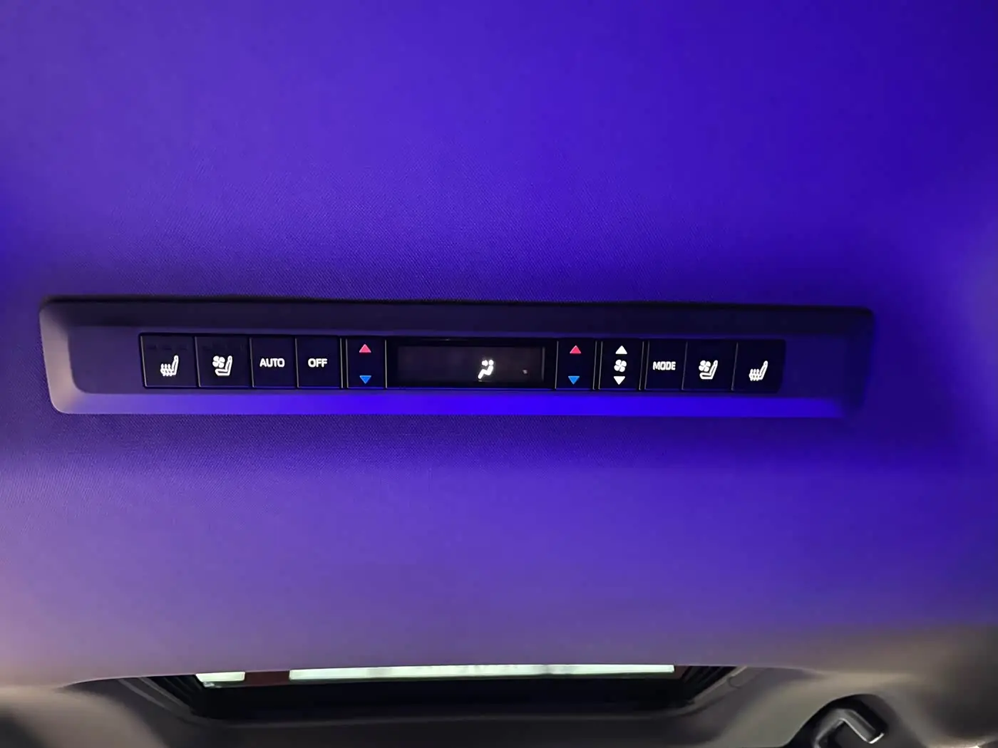 Toyota Sienna 2024 — Photo 15/19