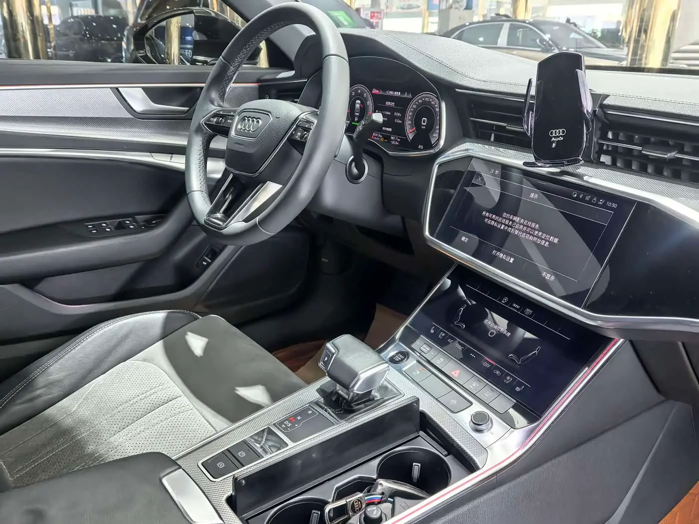 Audi A6L 2021 — Photo 4/15