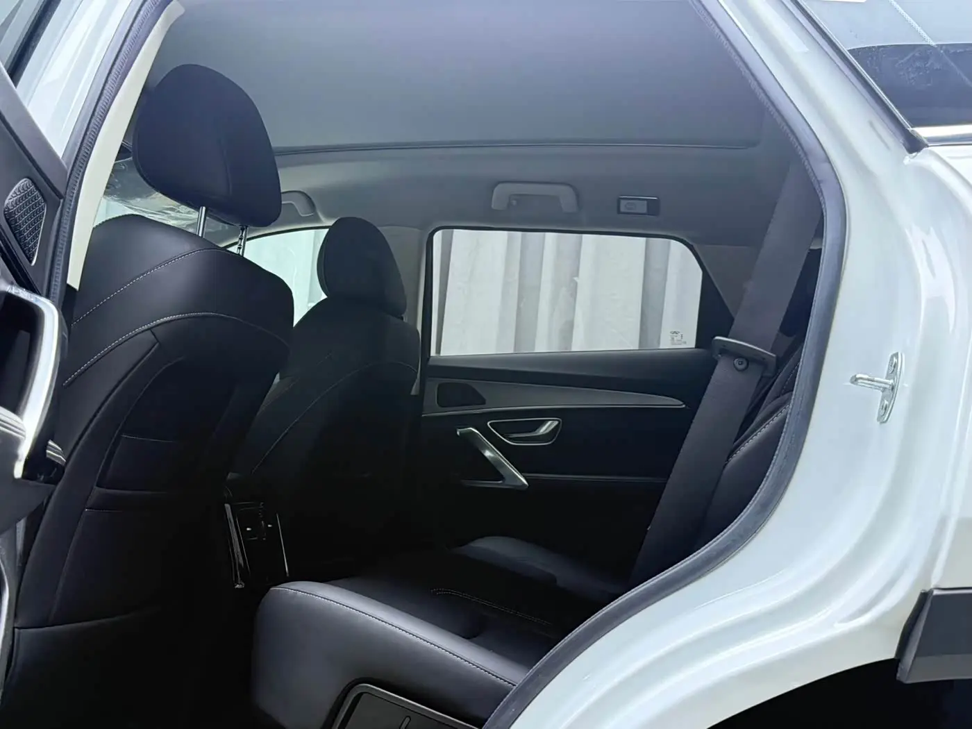 Jetour X70 PLUS 2023 — Photo 18/20