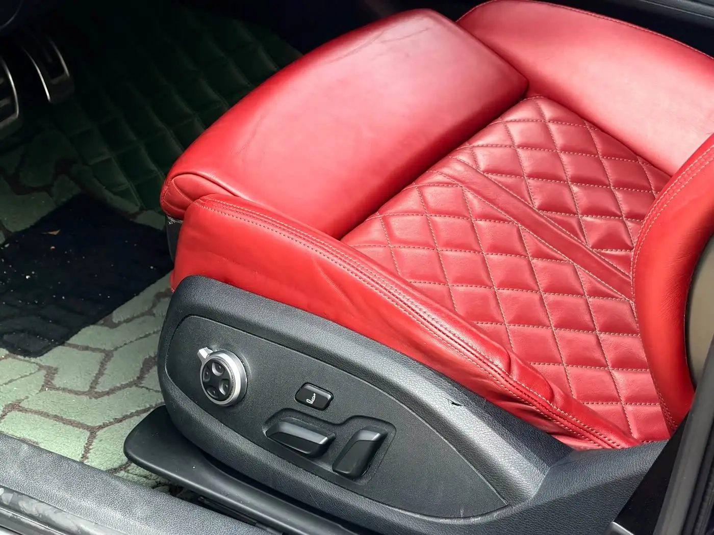 Audi S4 2018 — Photo 16/20