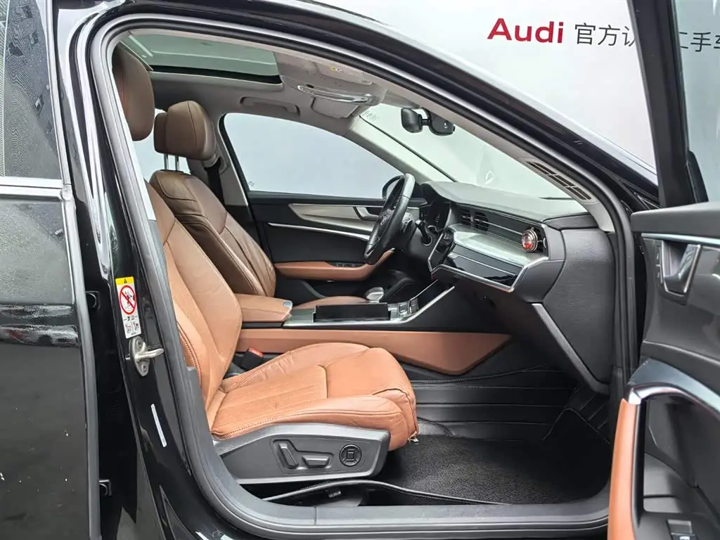 Audi A6L 2020 — Photo 15/20