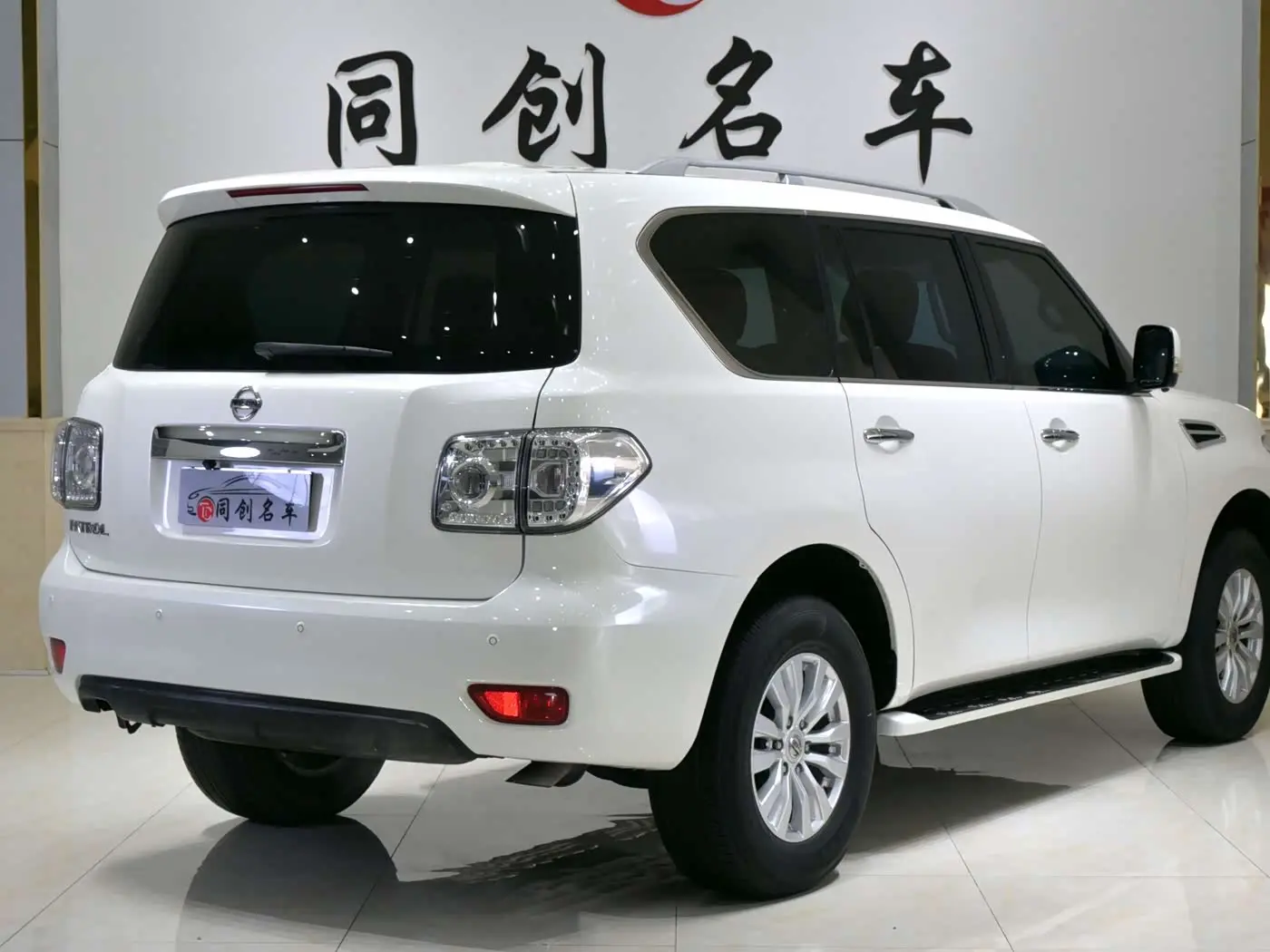 Nissan Patrol 2019 — Photo 6/20