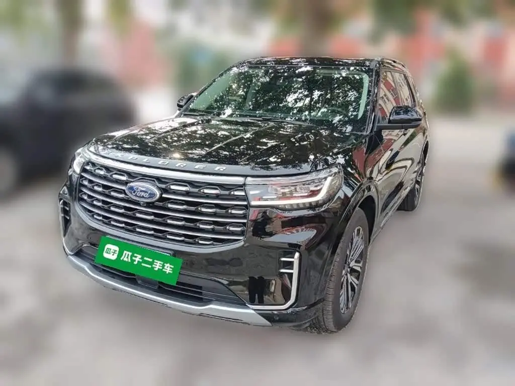 Ford Explorer 2025 — Фото 1/20