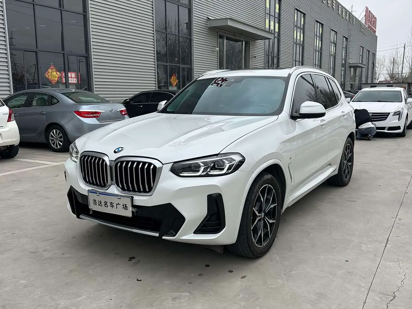 BMW X3 2023 — Фото 1/8