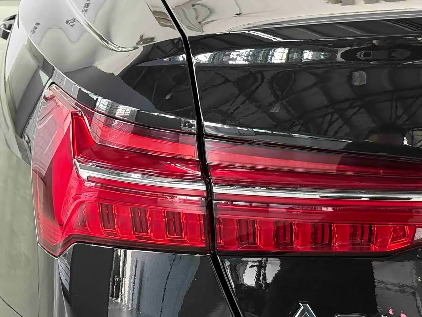 Audi A6L 2024 — Şəkil 11/15