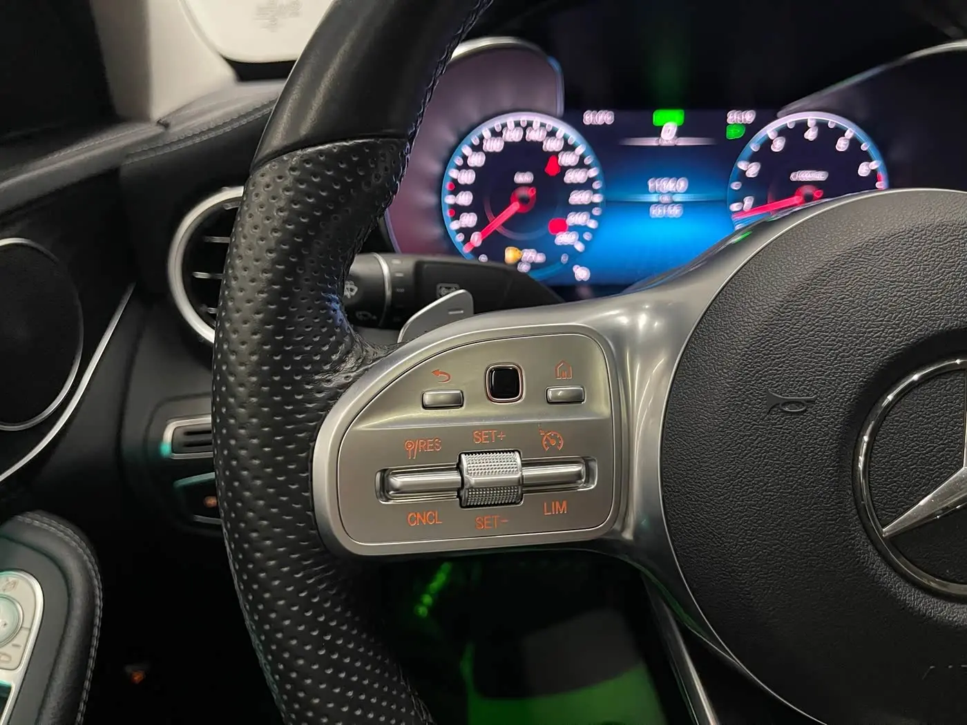 Mercedes-Benz C-Class 2020 — Фото 18/20