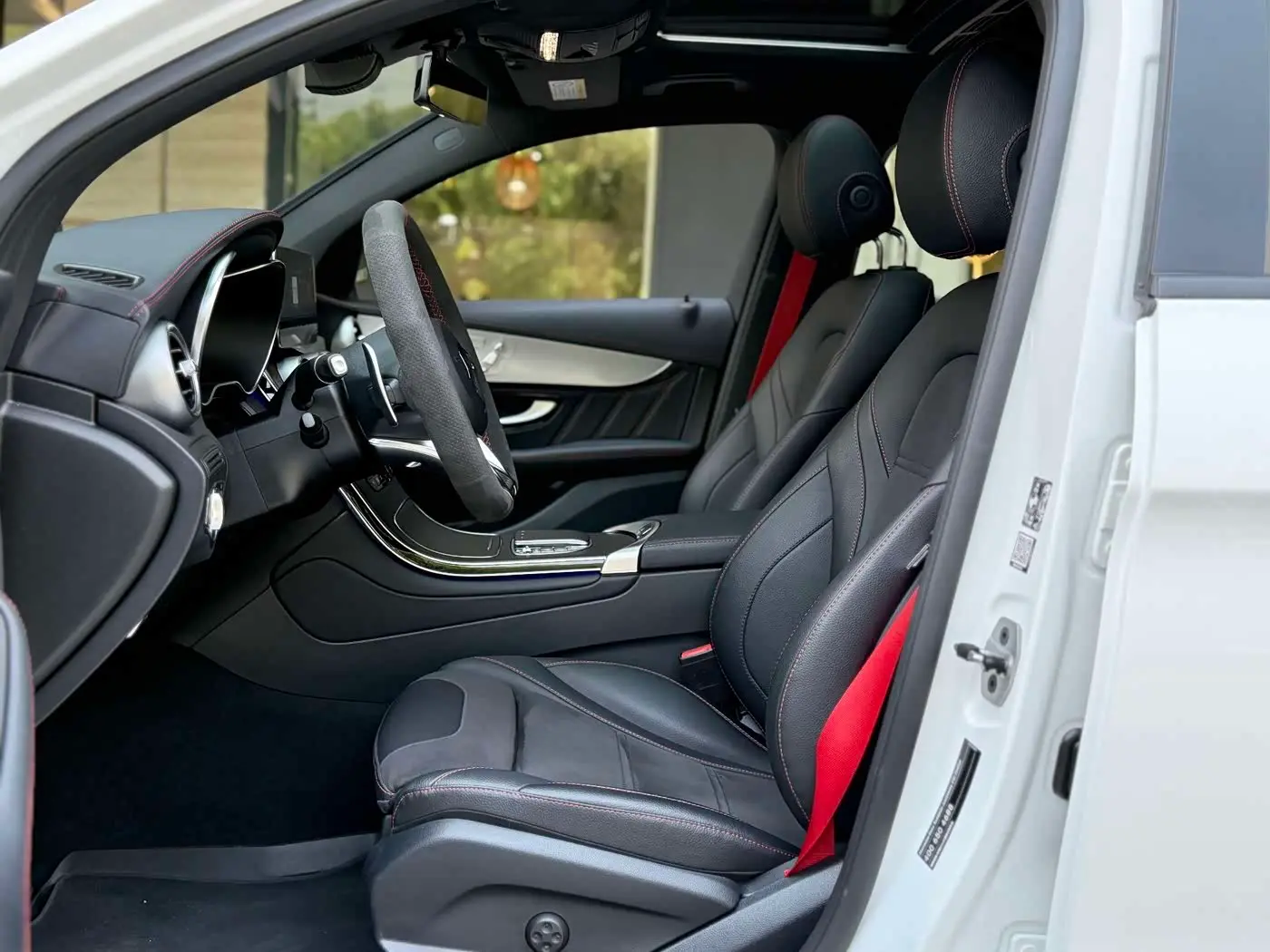 Mercedes-Benz GLC Coupe AMG 2021 — Photo 9/20