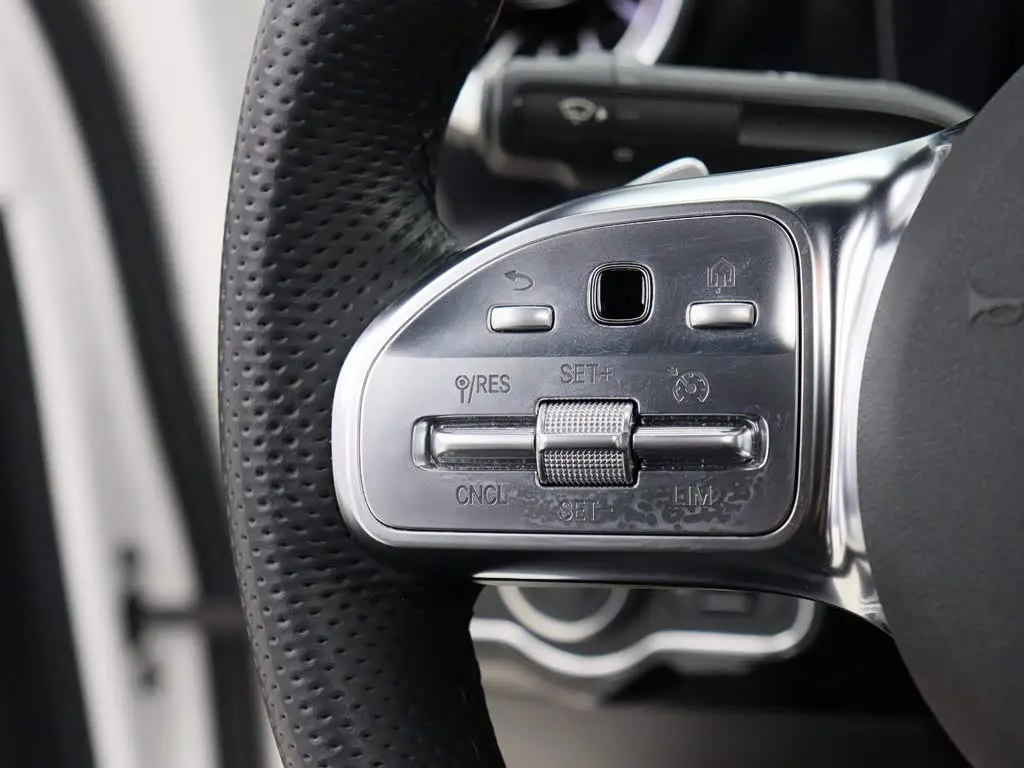 Mercedes-Benz A-Class 2021 — Фото 13/20