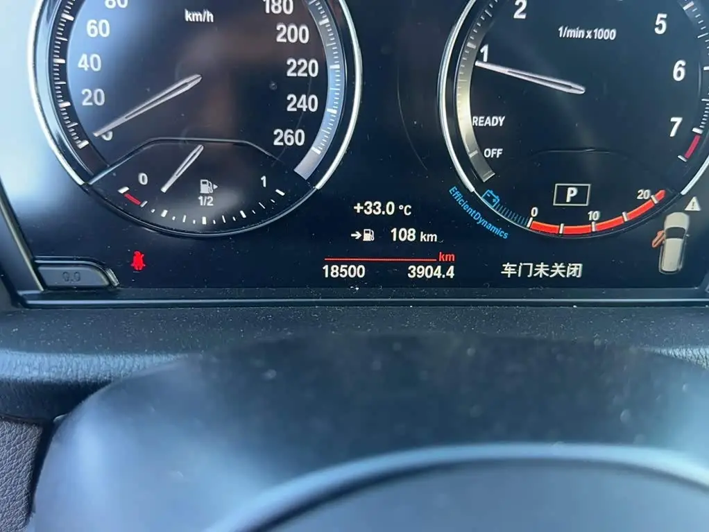 BMW X1 2022 — Фото 11/11