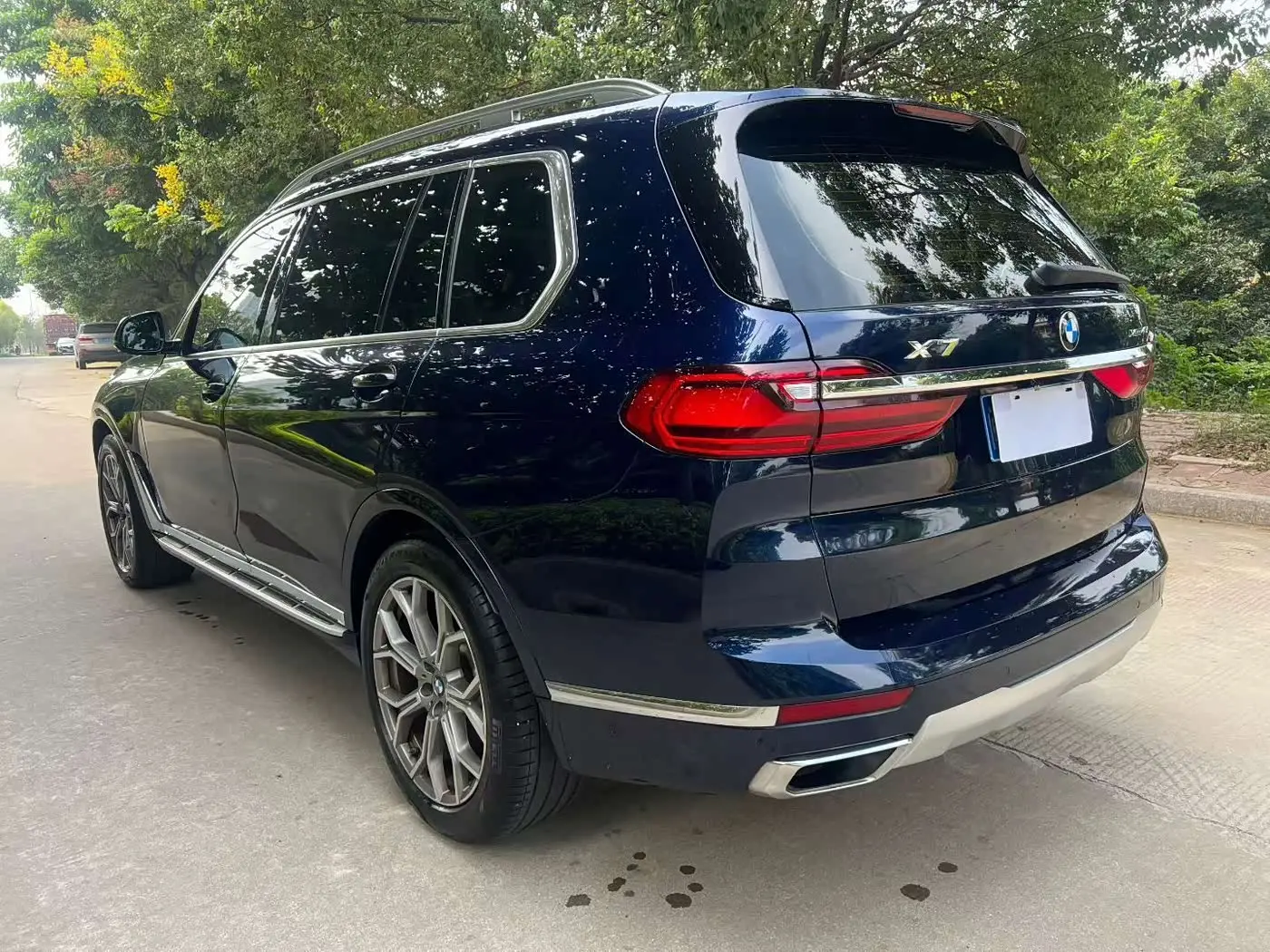 BMW X7 2023 — Photo 7/9