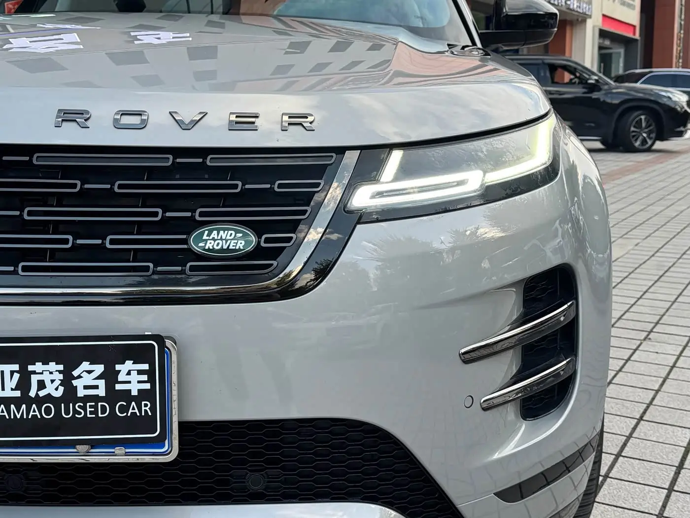 Land Rover Range Rover Evoque 2025 — Фото 5/18