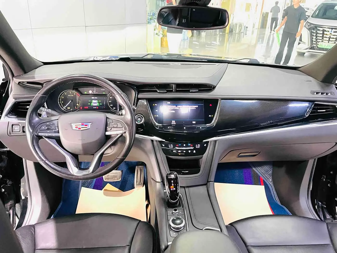 Cadillac XT6 2021 — Photo 7/11