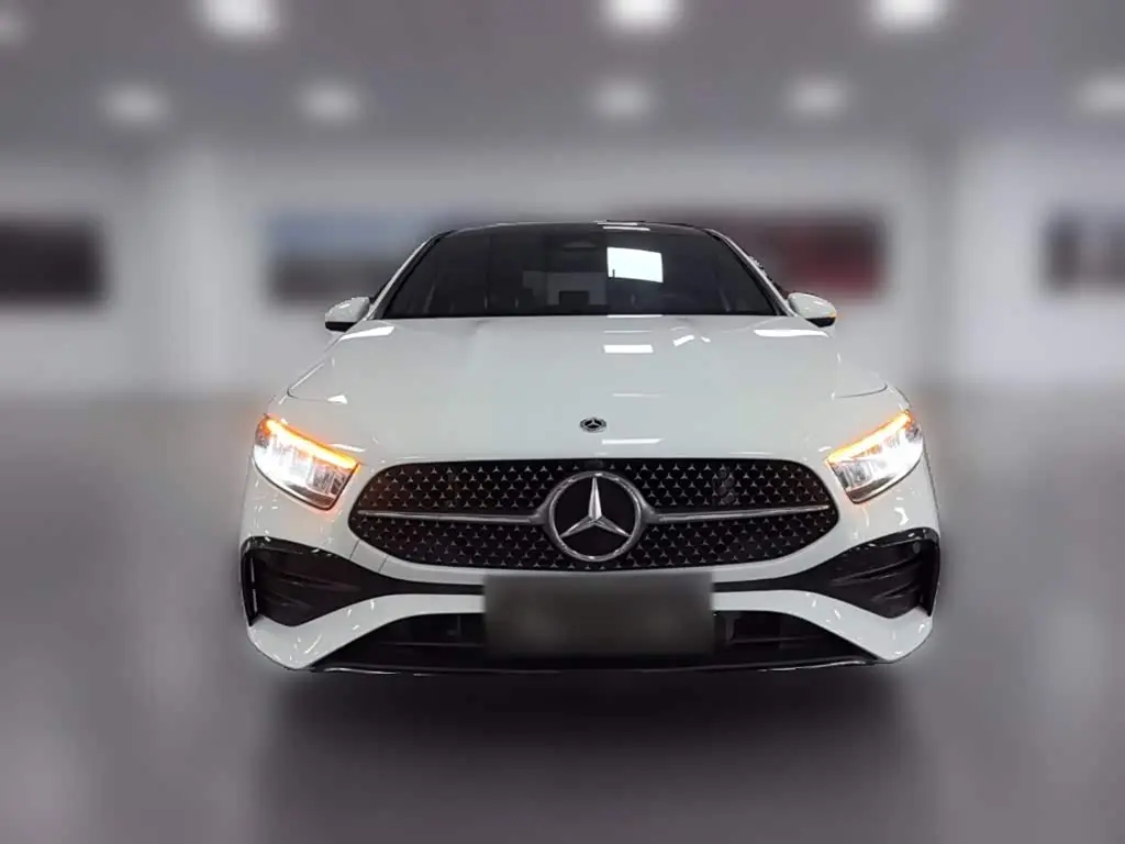 Mercedes-Benz A-Class 2024 — Фото 5/20
