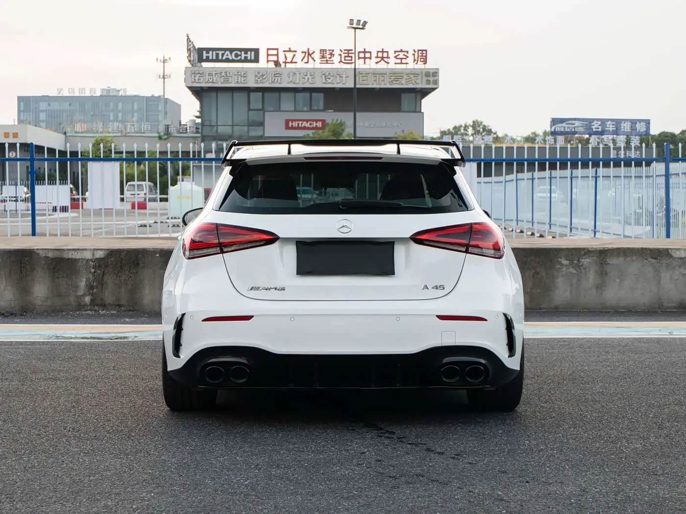 Mercedes-Benz A-Class AMG 2023 — Photo 4/9