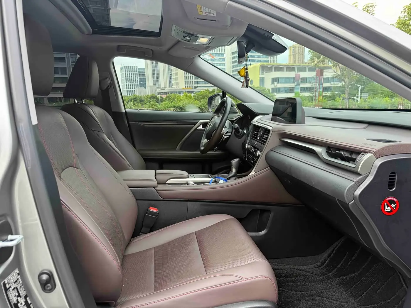Lexus RX 2021 — Şəkil 5/9