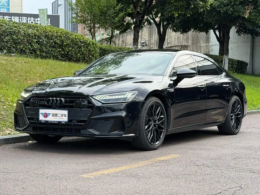 Audi A7L 2023 — Photo 1/14