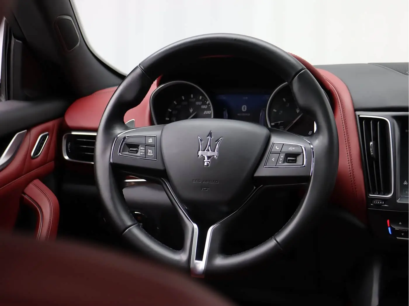 Maserati Levante 2019 — Photo 14/20