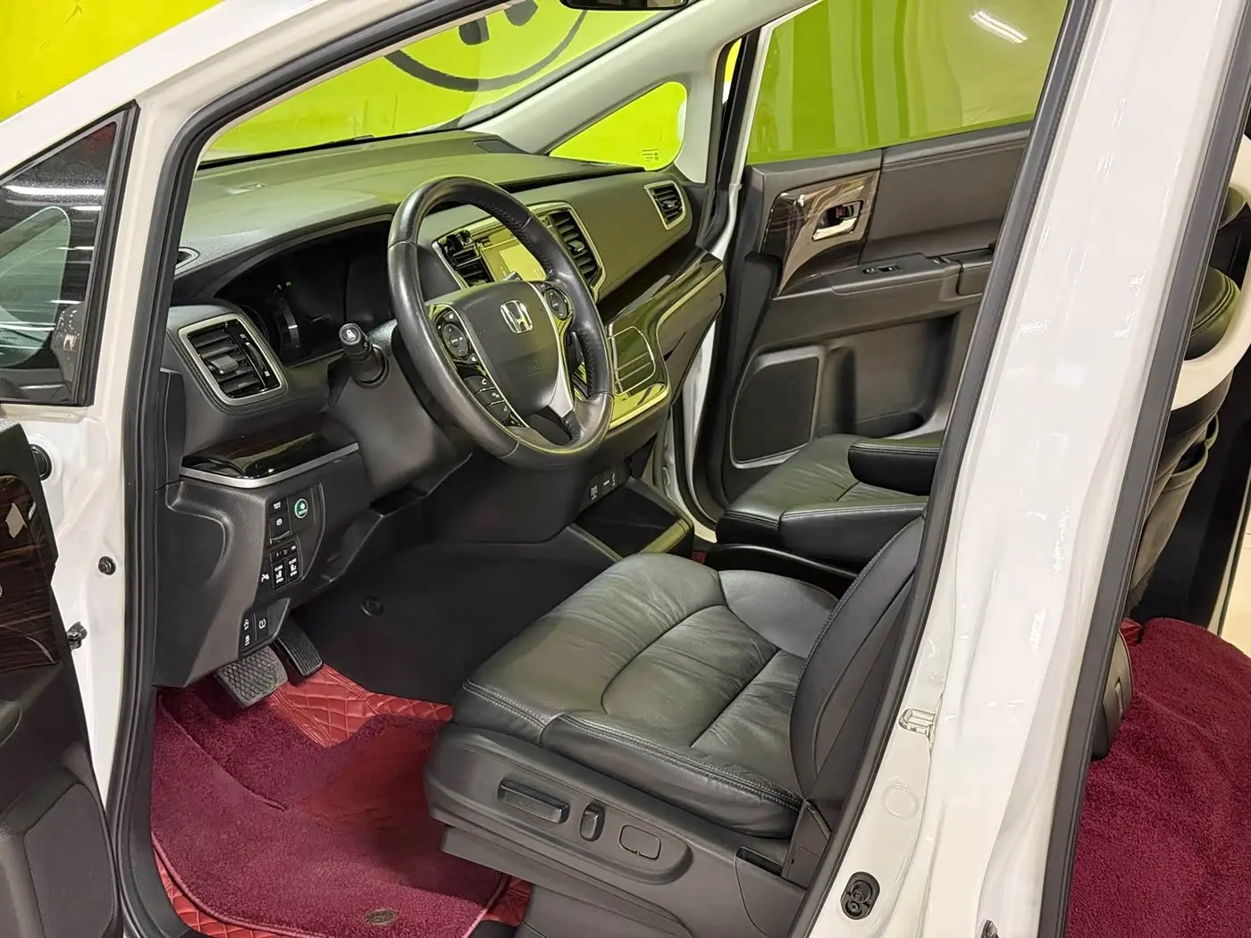 Honda Odyssey 2019 — Photo 12/20