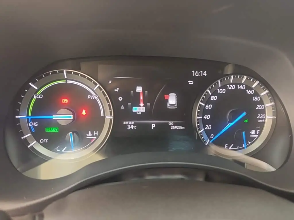 Toyota Highlander 2024 — Photo 12/20