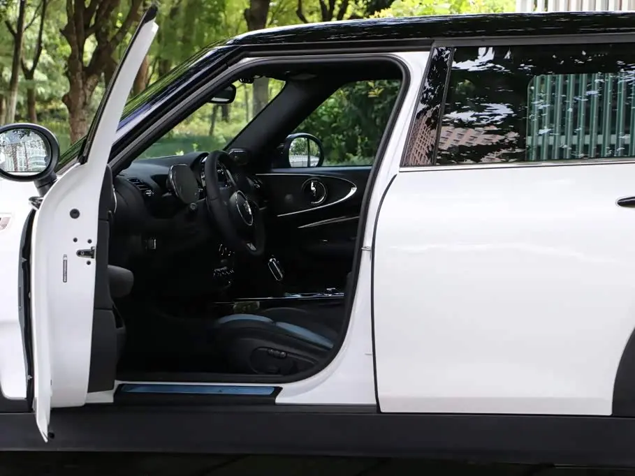 MINI CLUBMAN 2024 — Şəkil 19/20