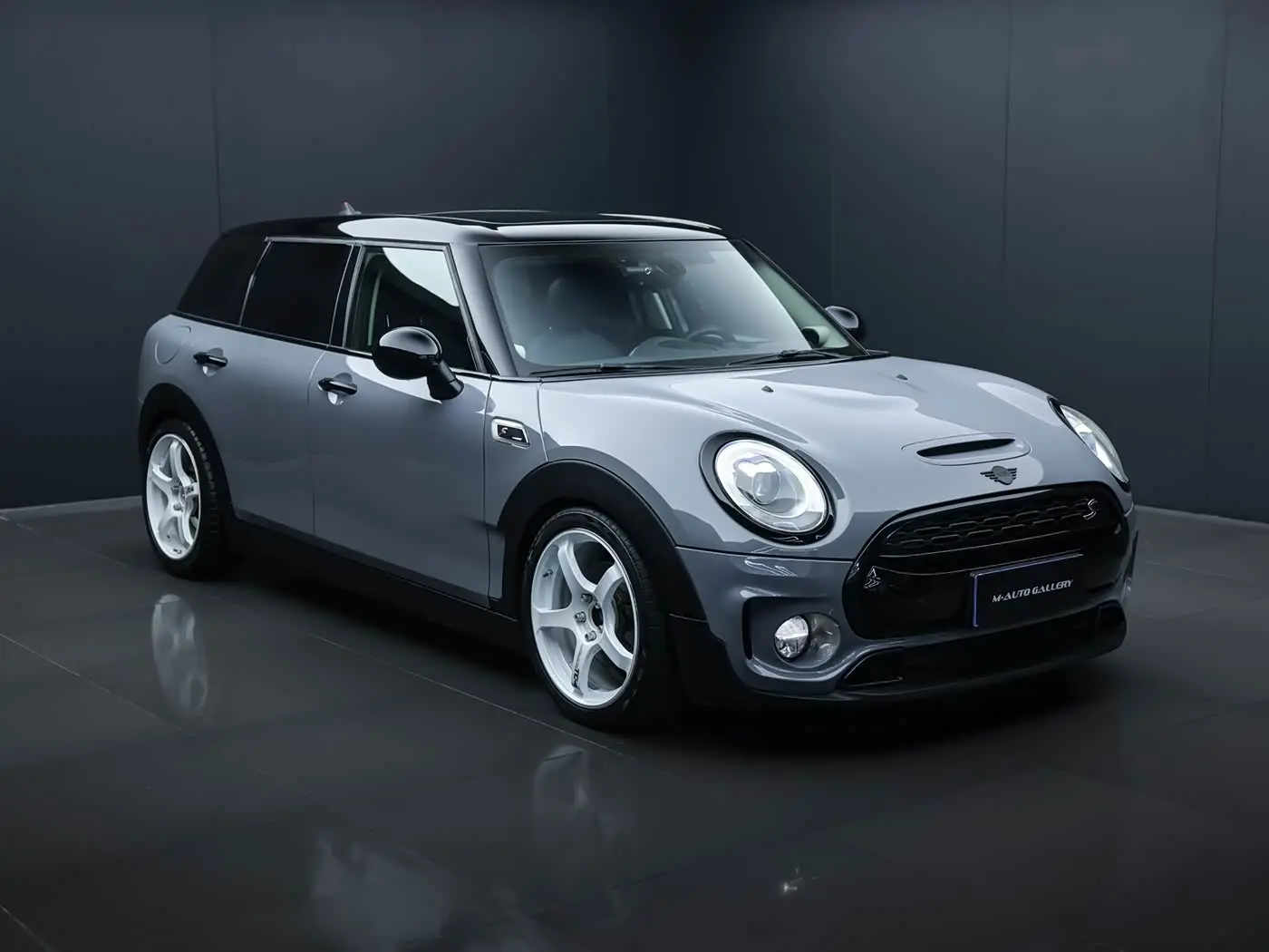MINI CLUBMAN 2017 — Photo 3/20