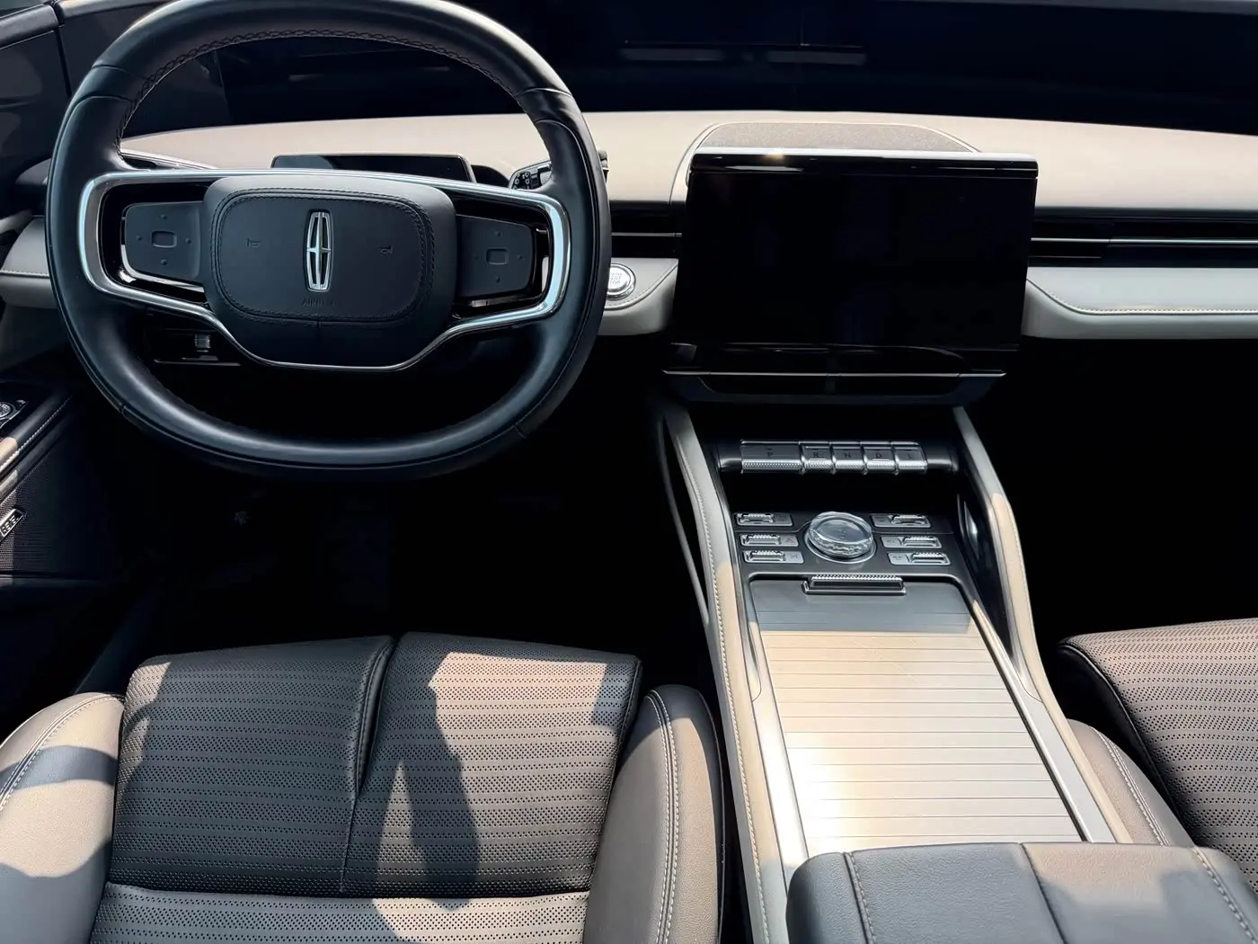 Lincoln Nautilus 2024 — Photo 11/12