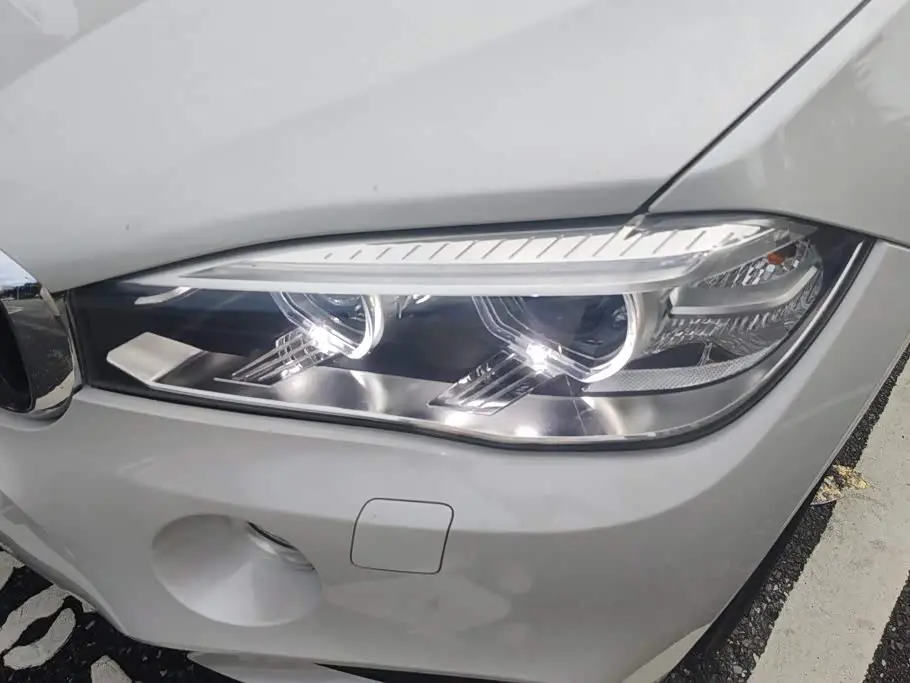 BMW X6 2019 — Photo 5/16