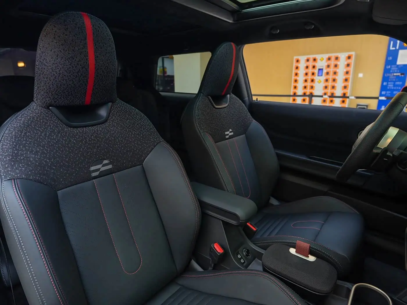 MINI JCW 2025 — Şəkil 14/16