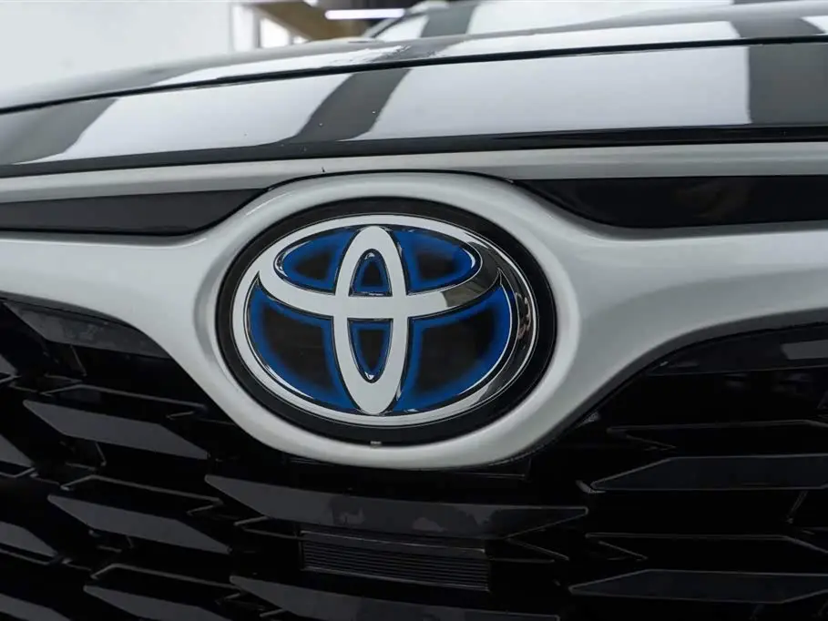 Toyota Highlander 2024 — Photo 12/20