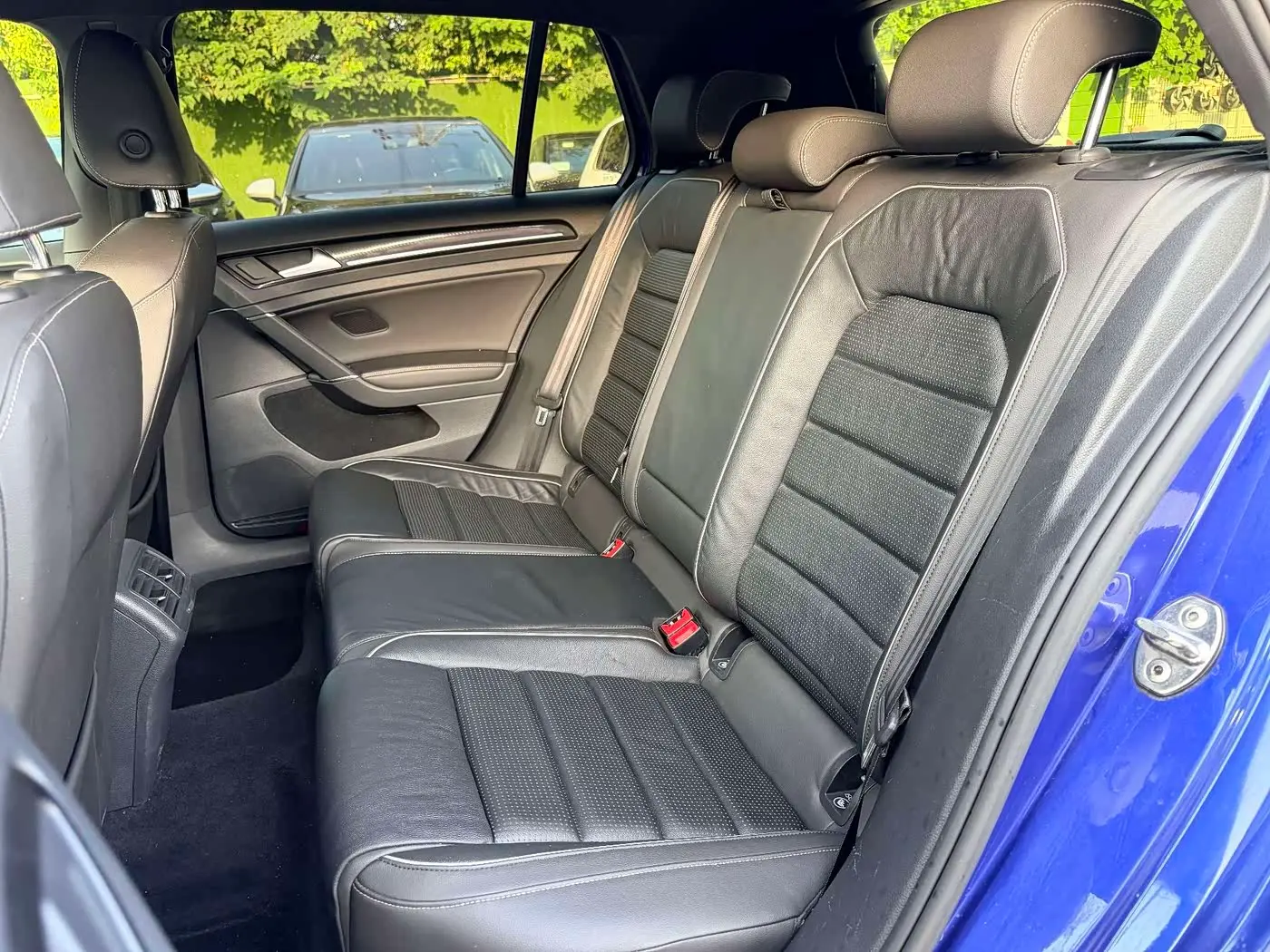 Volkswagen Golf 2019 — Photo 10/12
