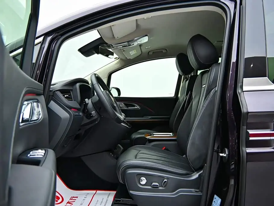 Hongqi HQ9 PHEV 2024 — Şəkil 13/20