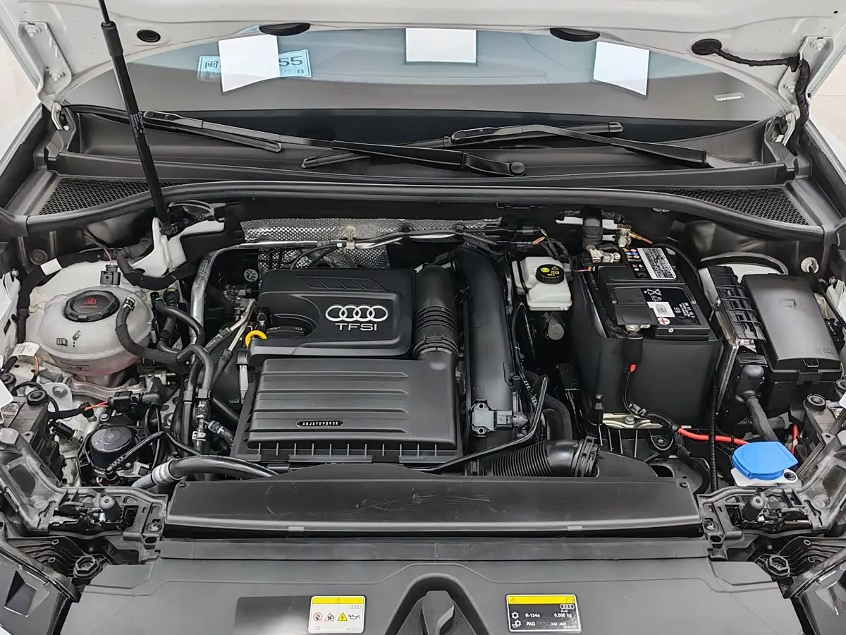 Audi Q3 2022 — Фото 15/17