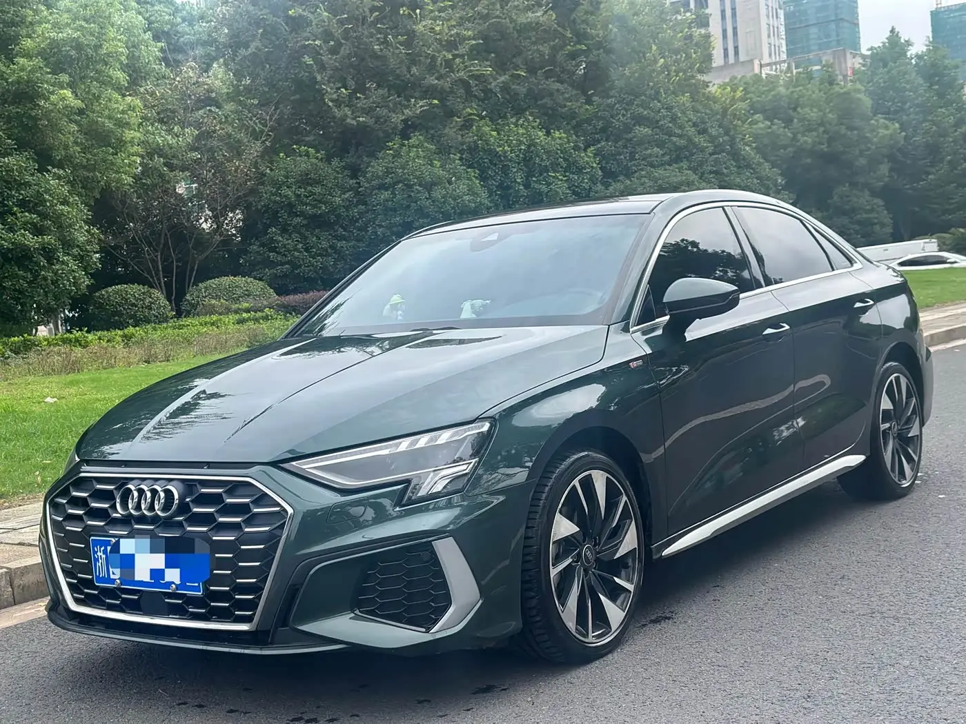 Audi A3 2024 — Şəkil 1/9