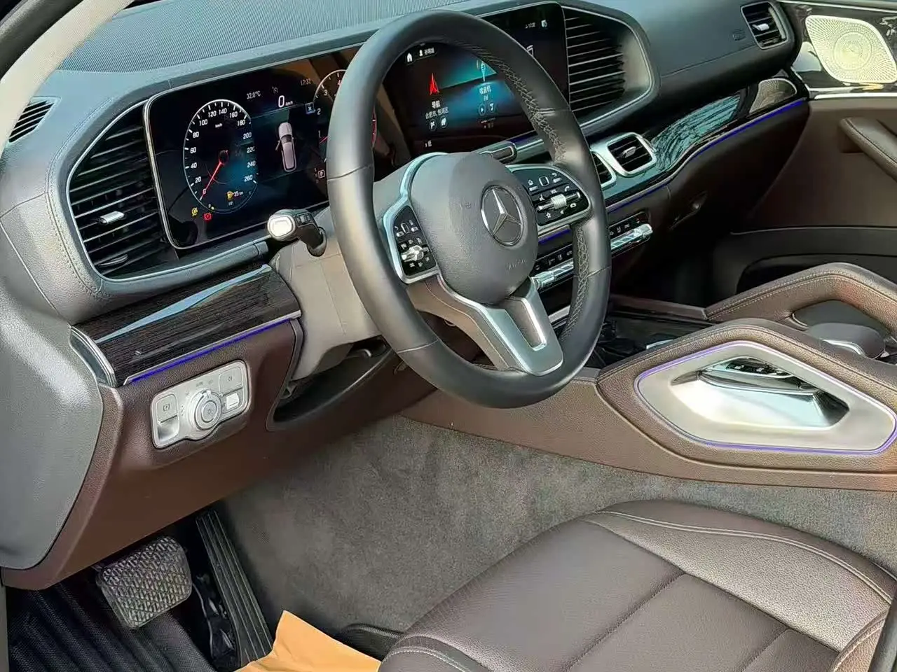 Mercedes-Benz GLE 2019 — Photo 3/9