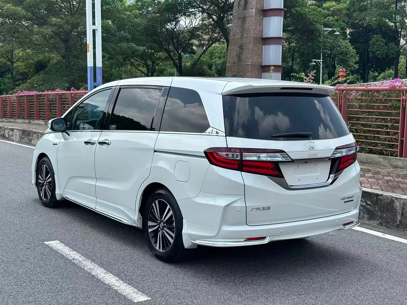 Honda Odyssey 2019 — Şəkil 4/12