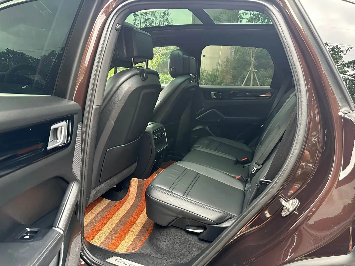 Porsche Cayenne New Energy 2021 — Photo 6/10
