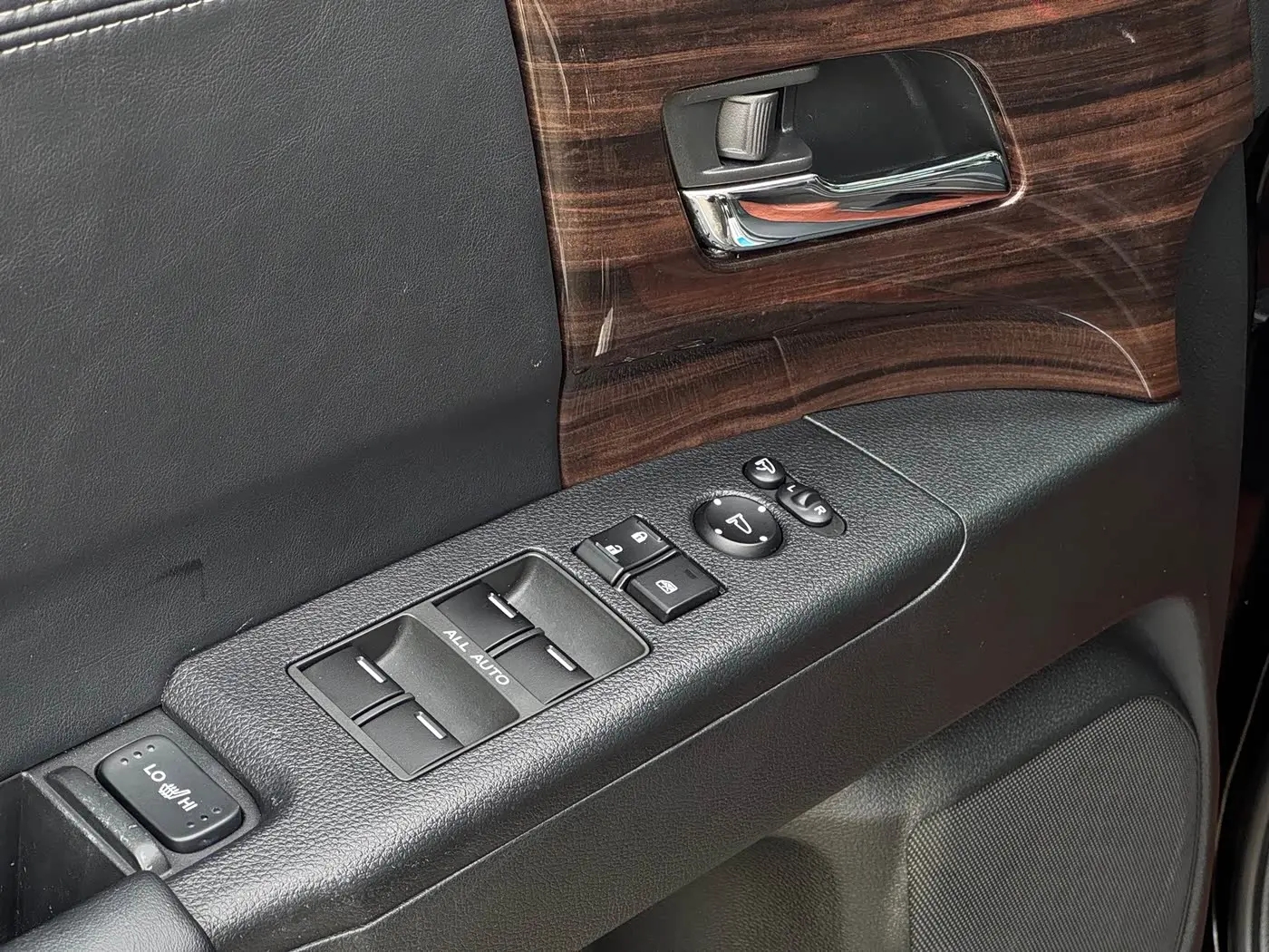 Honda Elysion 2019 — Photo 15/20