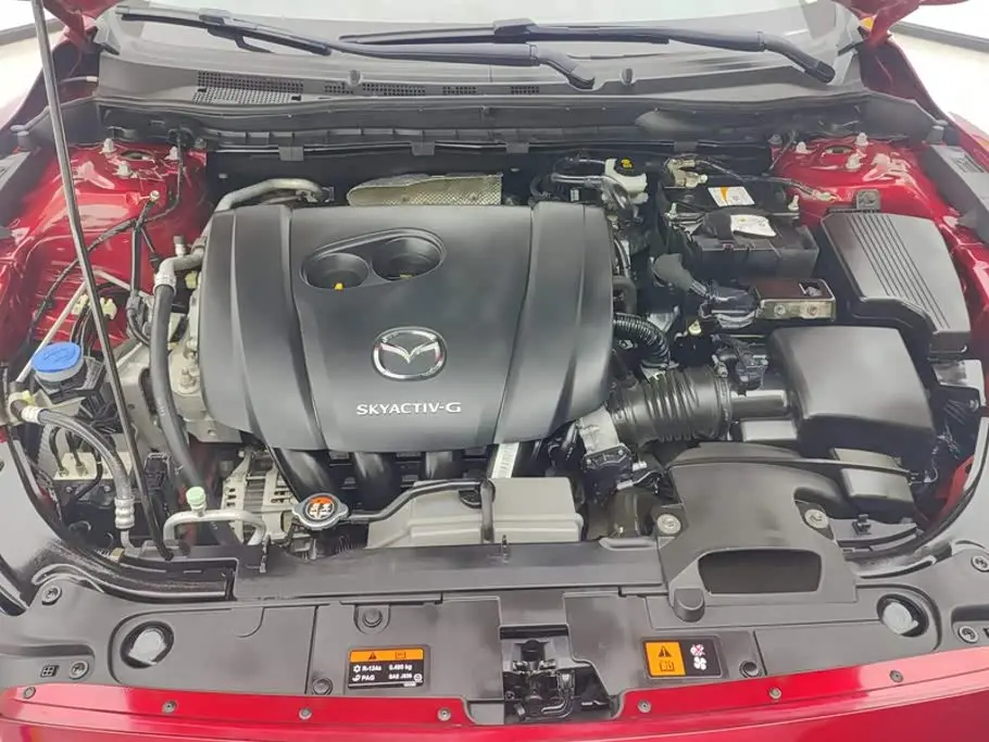 Mazda Atenza 2021 — Photo 10/16