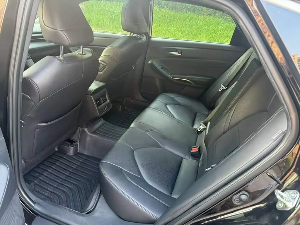 Toyota Avalon 2021 — Şəkil 5/8