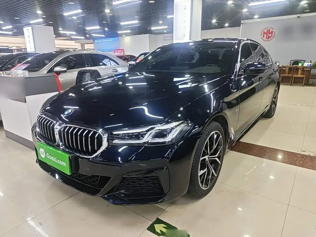 BMW 5 Series 2022 — Photo 2/20