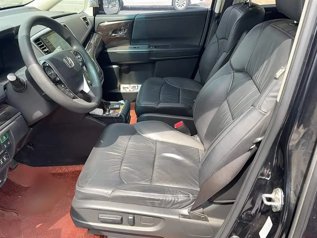 Honda Odyssey 2020 — Şəkil 15/20