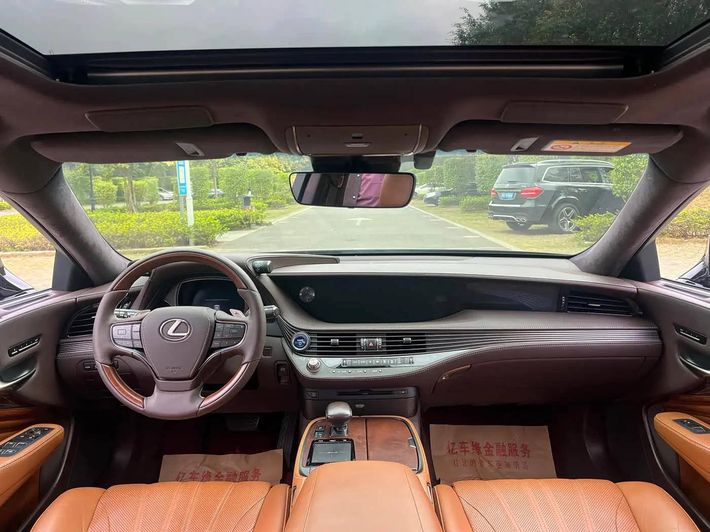 Lexus LS 2019 — Фото 16/20