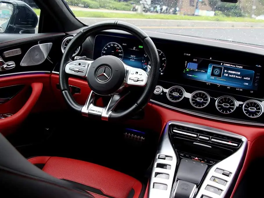 Mercedes-Benz AMG GT 2020 — Şəkil 12/17