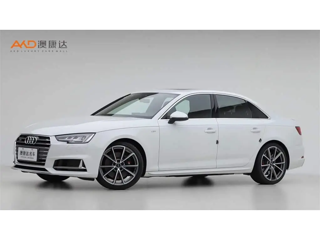 Audi S4 2018 — Photo 1/10