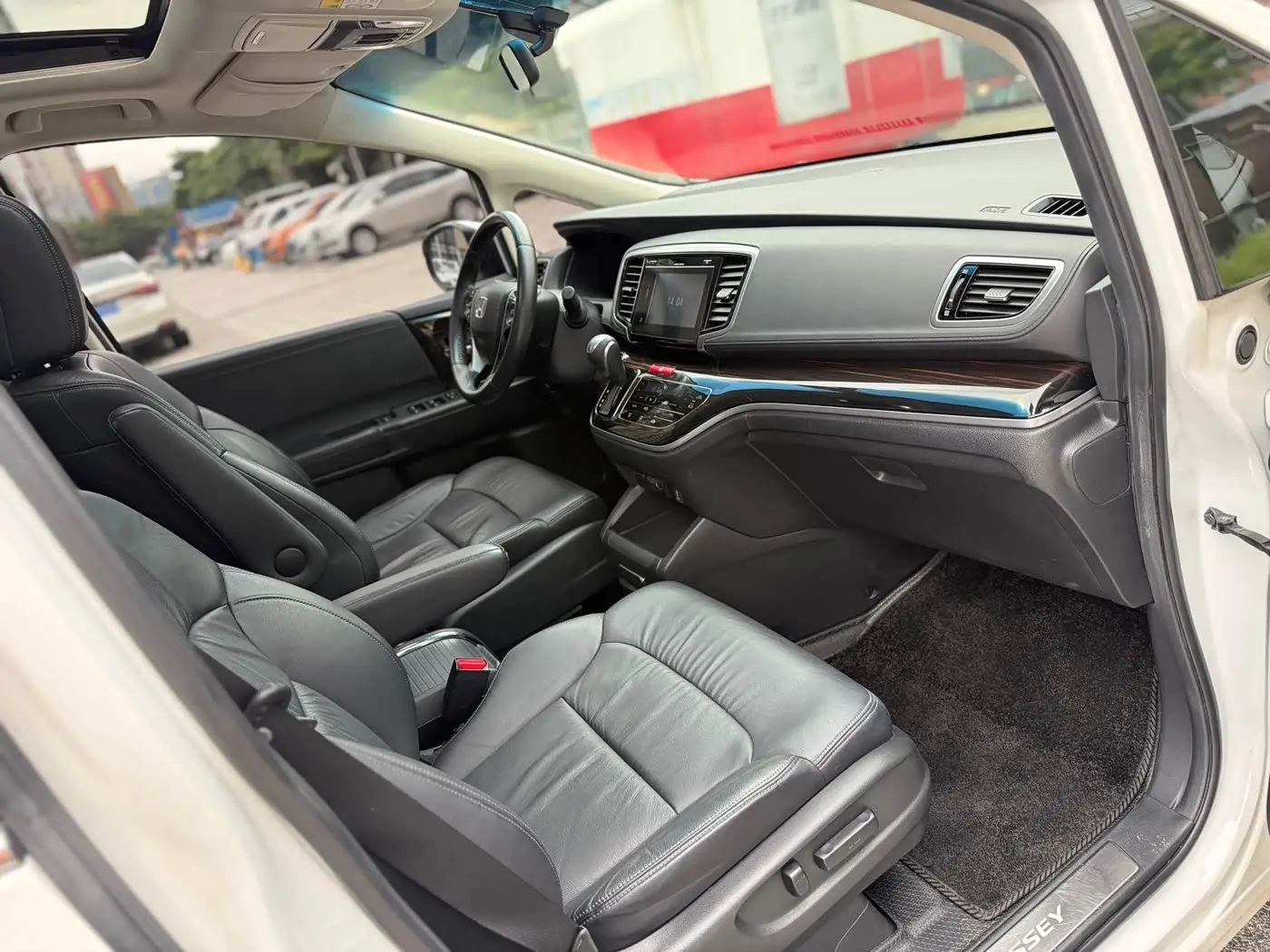 Honda Odyssey 2019 — Şəkil 6/19