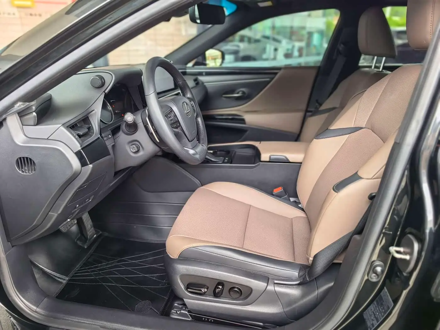 Lexus ES 2024 — Şəkil 6/12