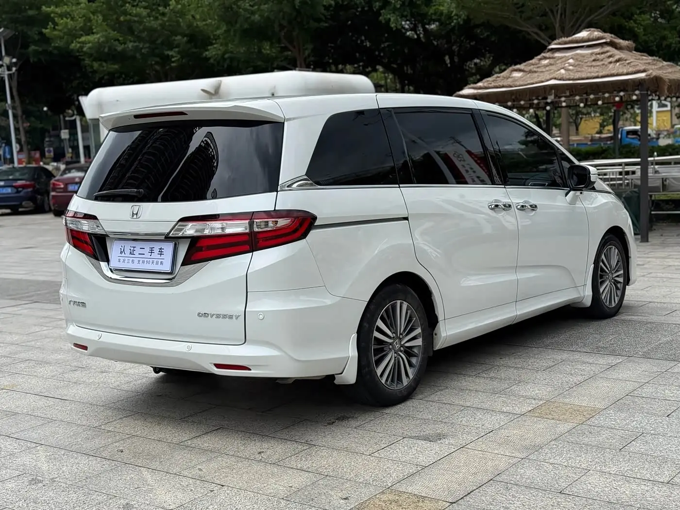 Honda Odyssey 2019 — Şəkil 18/19