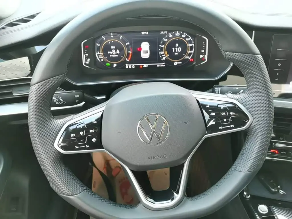Volkswagen Passat 2024 — Şəkil 11/20